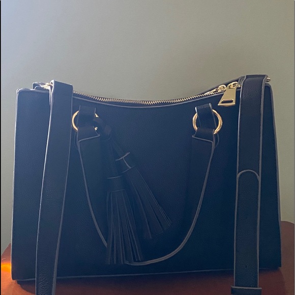 charming charlie black crossbody strap purse - Picture 2 of 3